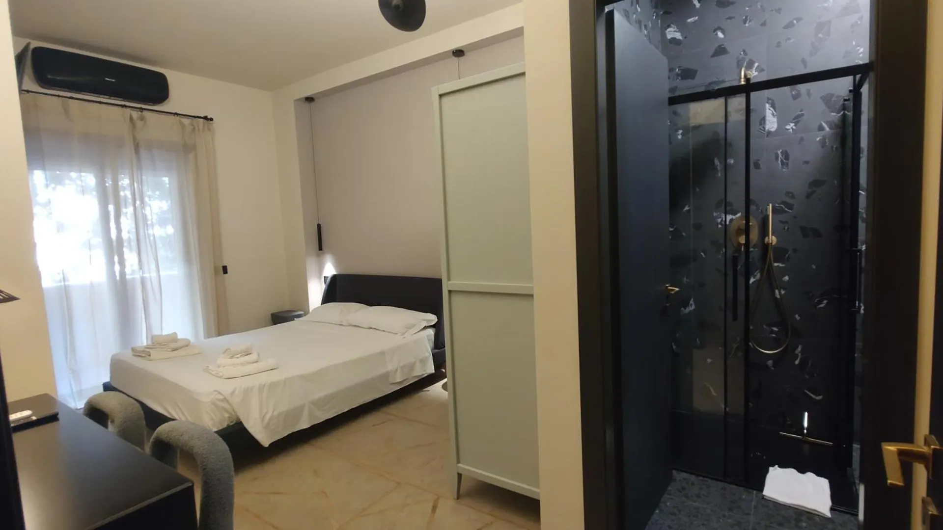 Auri Apartment Rome