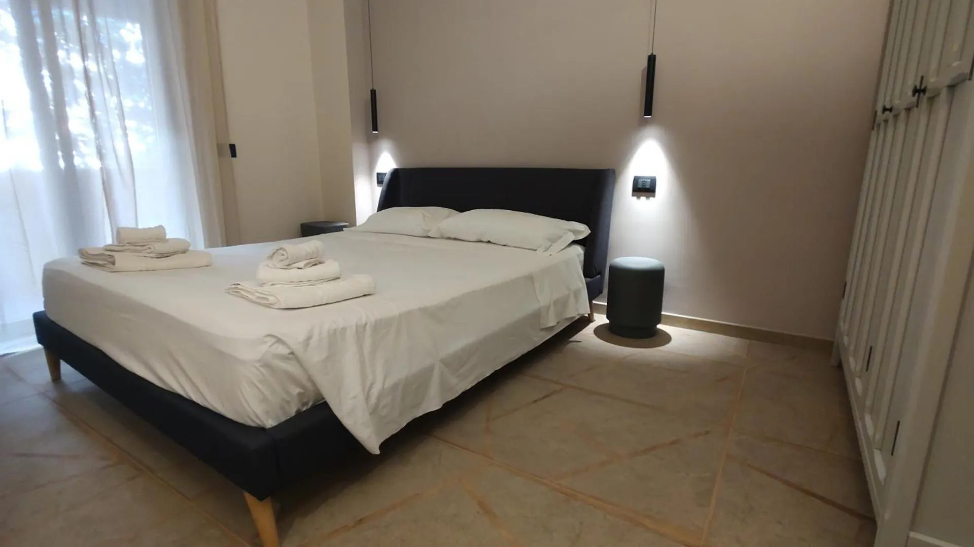 Auri Apartment Rome