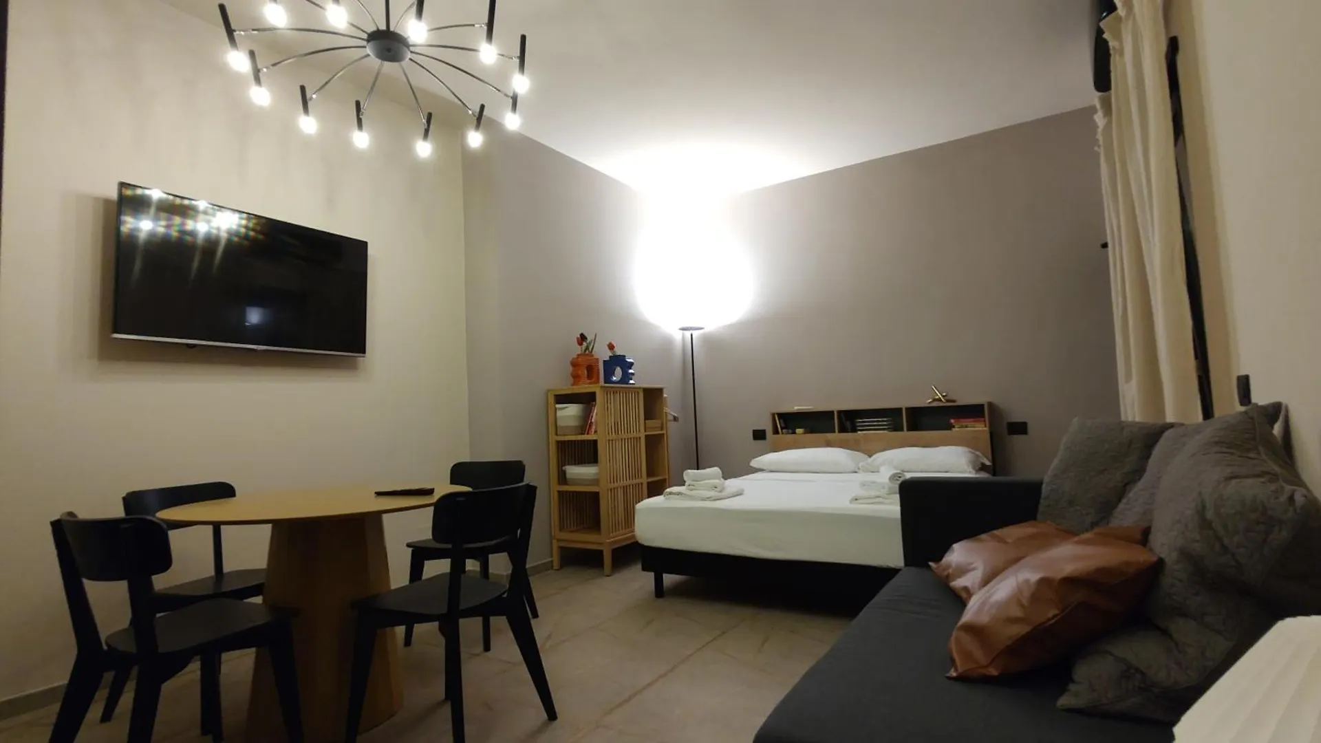 Auri Apartment Rome 0*,